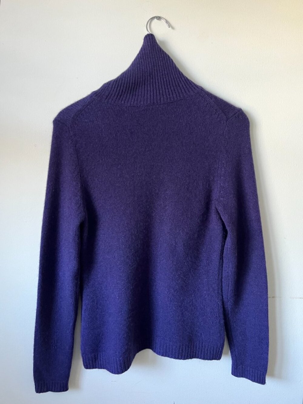 Eric Bompard Paris Purple Violet Turtleneck Cashmere Sweater S/M - Picture 2 of 12